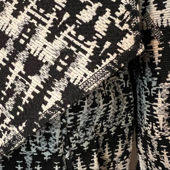 EUC Derek Lam Ikat Black & White Blazer with Cut Out Back, Size 8 - Picture 3 of 6